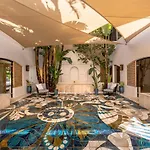 Hotel Byblos 5*