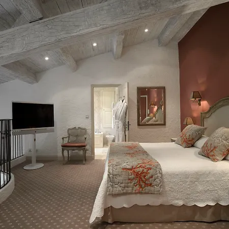 호텔 Byblos 쎙뜨호뻬